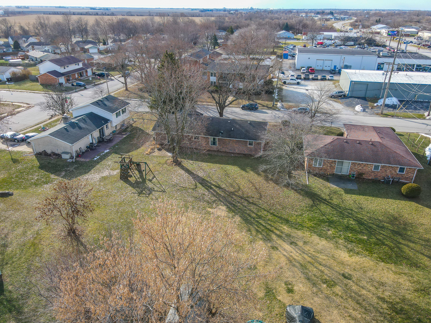 165 East Baker Street Manteno, IL 60950 - Photo 33 of 38 a view of a city