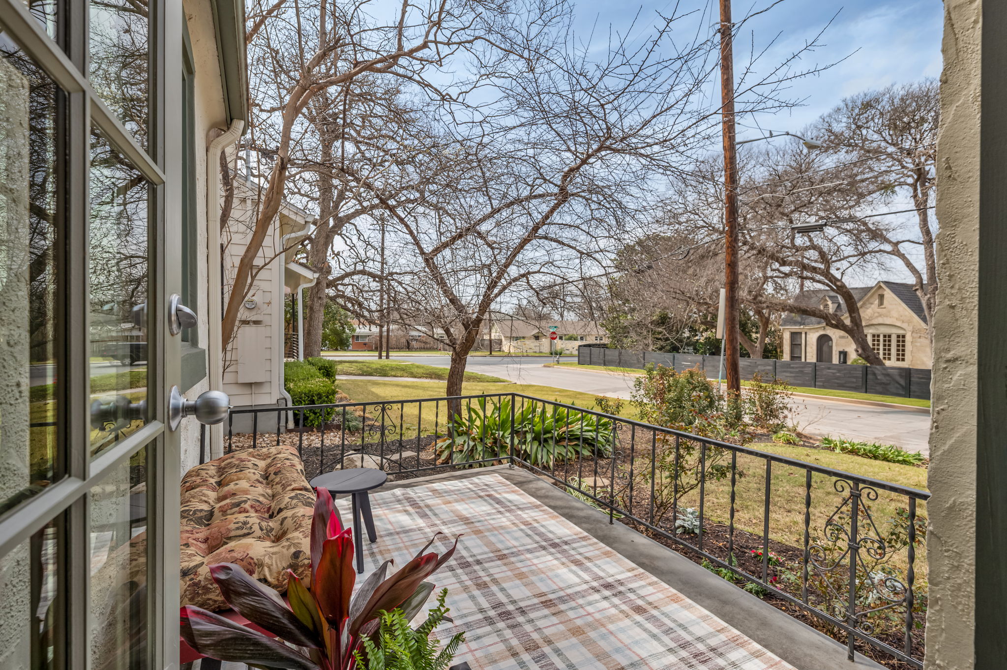 1505 Wethersfield Road Austin, TX 78703 - Photo 11 of 40