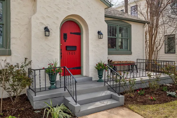 $1,395,000 | 1505 Wethersfield Road, Austin, TX 78703