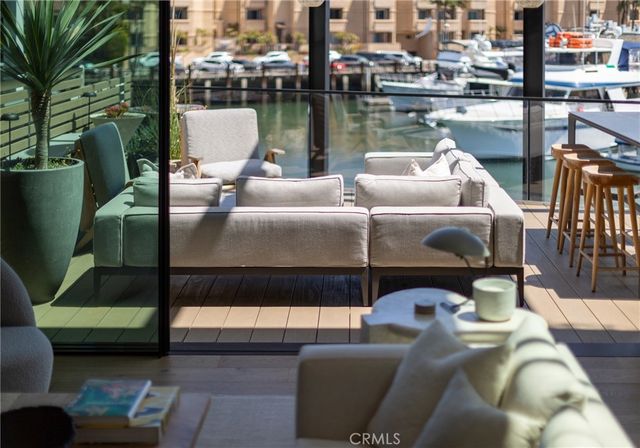 a close view of sink and tap