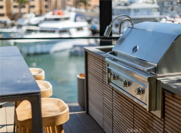 $13,000,000 | 2910 Lafayette Avenue, Newport Beach, CA 92663