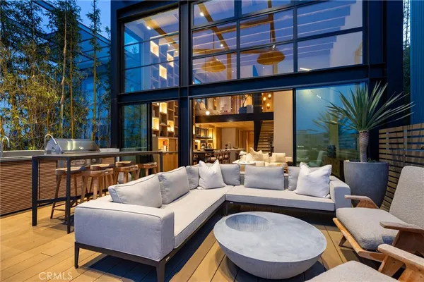 $13,000,000 | 2910 Lafayette Avenue, Newport Beach, CA 92663