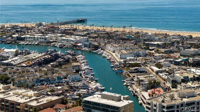 $13,000,000 | 2910 Lafayette Avenue, Newport Beach, CA 92663