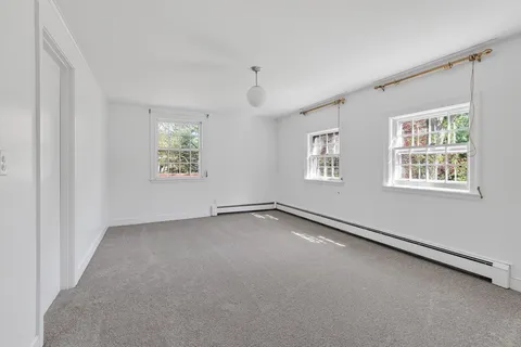 $2,095,000 | 5 Summer Street, Weston, MA 02493