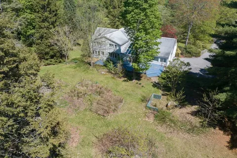 $2,095,000 | 5 Summer Street, Weston, MA 02493