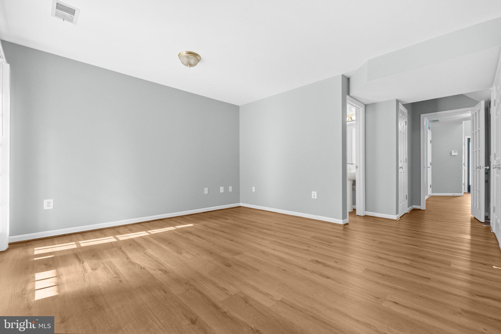 6687 Roderick Loop Gainesville, VA 20155 - Photo 30 of 46 Gallery Image 30