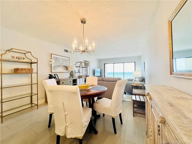 $2,400 | 9400 South Ocean Drive, Unit 304B, Jensen Beach, FL 34957