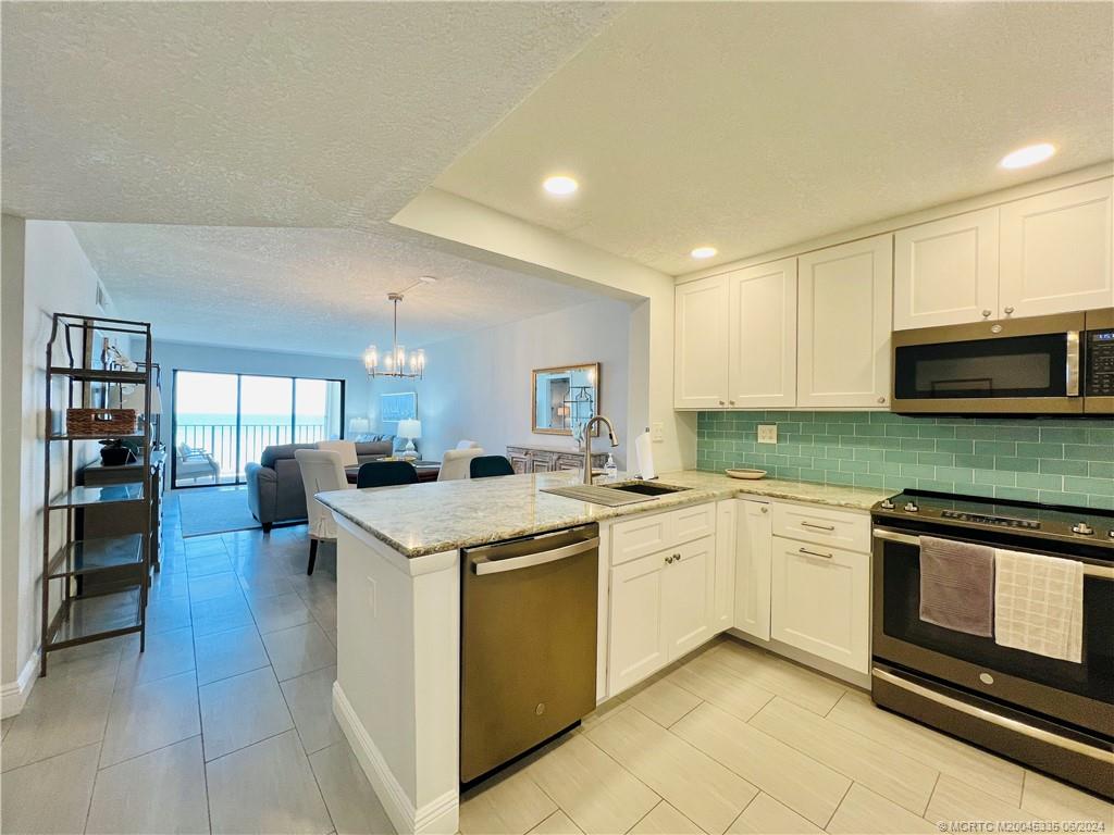 9400 South Ocean Drive, Unit 304B Jensen Beach, FL 34957 - Photo 4 of 63
