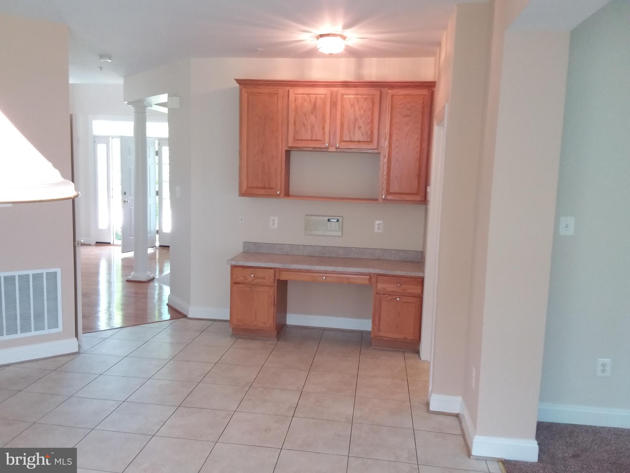 2107 Medinah Ridge Road Accokeek, MD 20607 - Photo 10 of 50 desk in kitchen