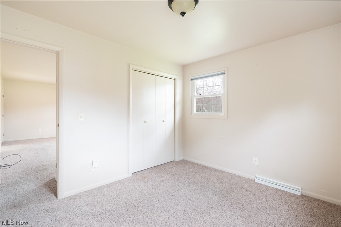 6178 Warren - Sharon Road Brookfield, OH 44403 - Photo 32 of 43 side B Bedroom