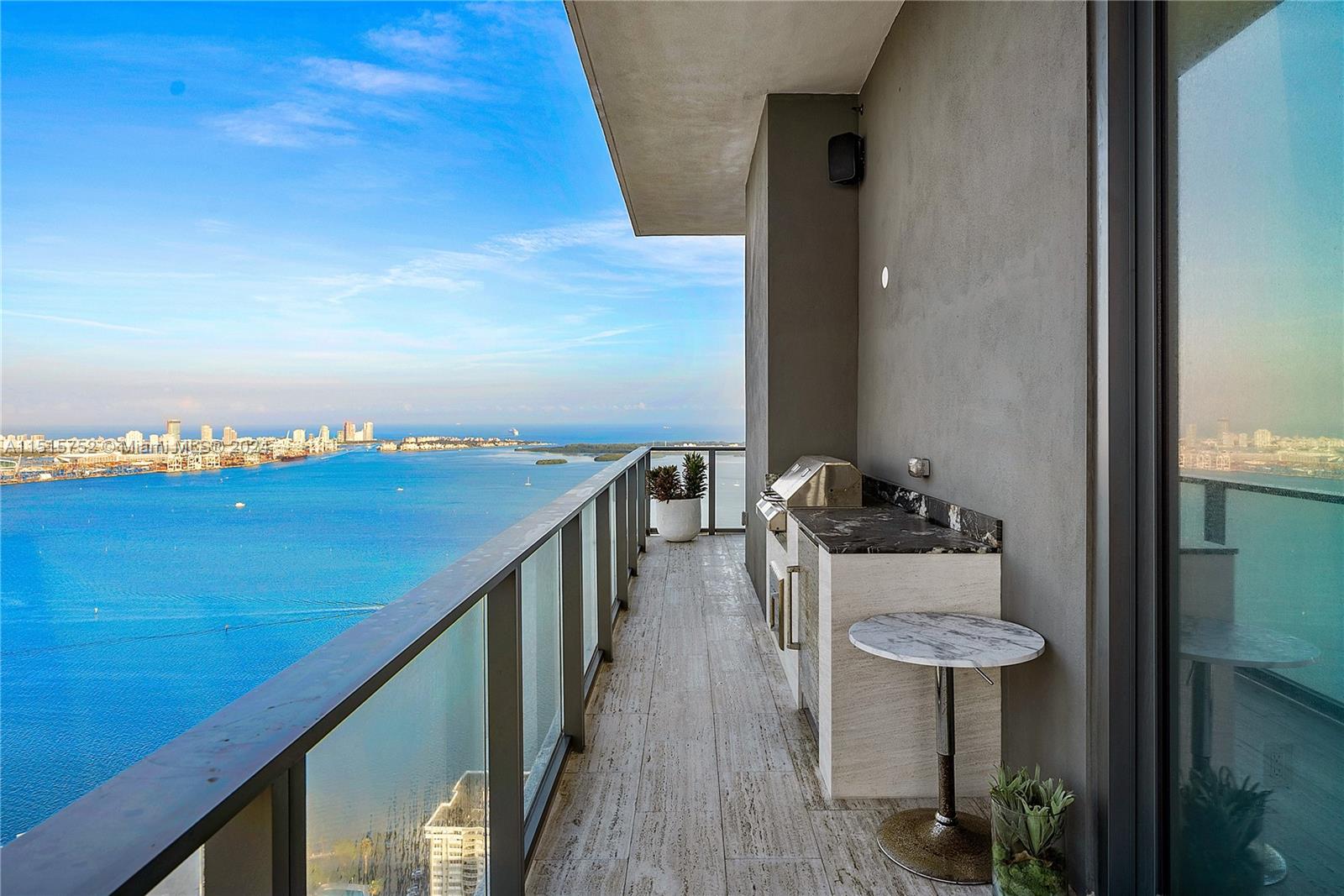1451 Brickell Avenue, Unit PH56 Miami, FL 33131 - Photo 44 of 54