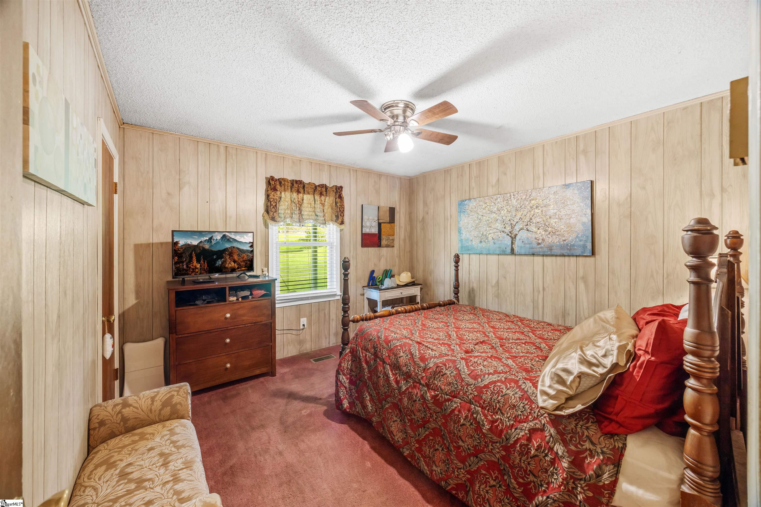 581 Red Hill Road Pickens, SC 29671 - Photo 11 of 29