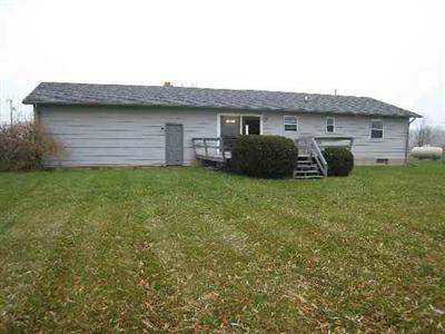 3893 East Copas Road Owosso, MI 48867 - Photo 2 of 3 20215628-1.JPG
