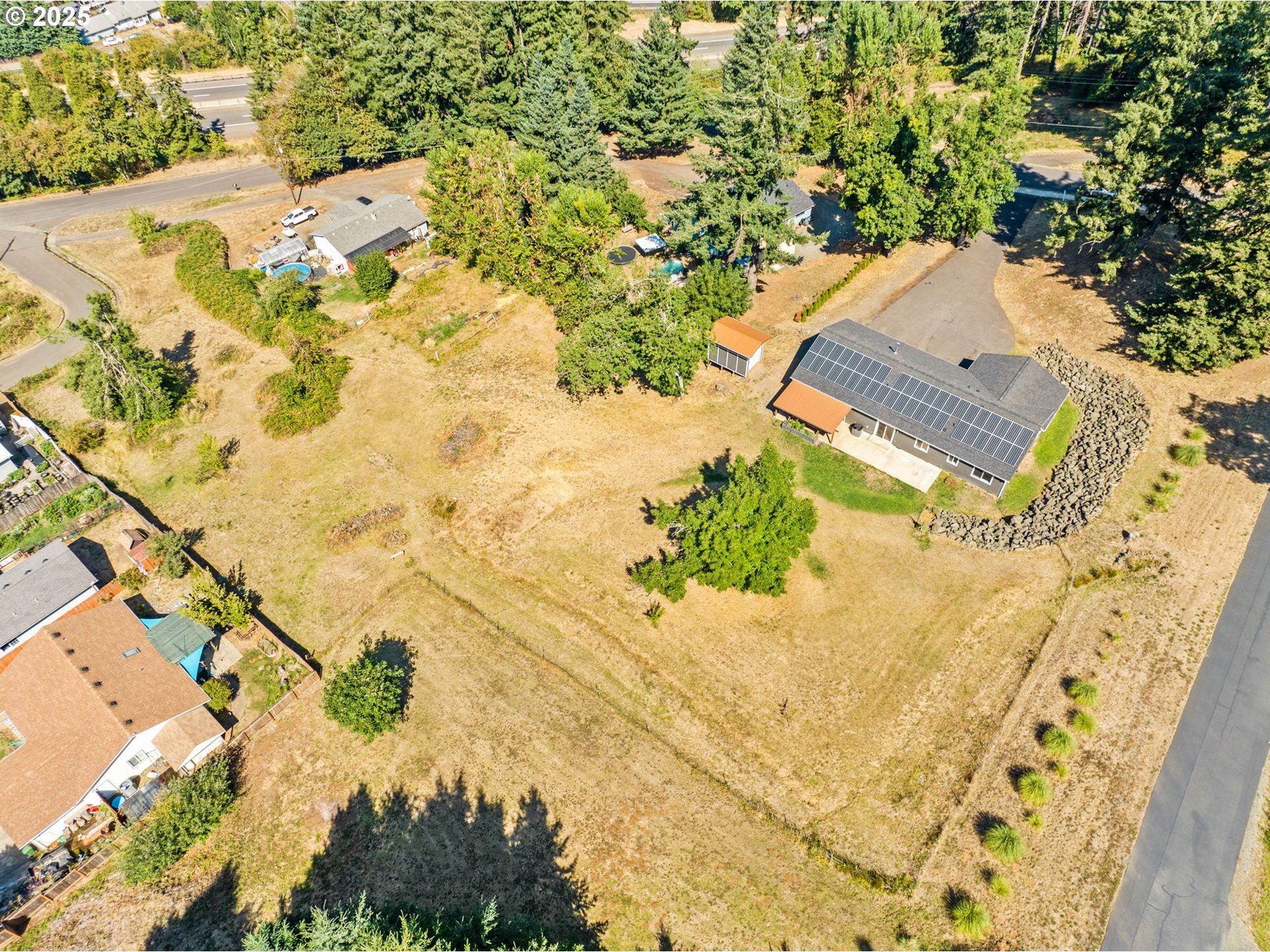2187 East Madison Avenue Cottage Grove, OR 97424 - Photo 38 of 41 a view of swimming pool