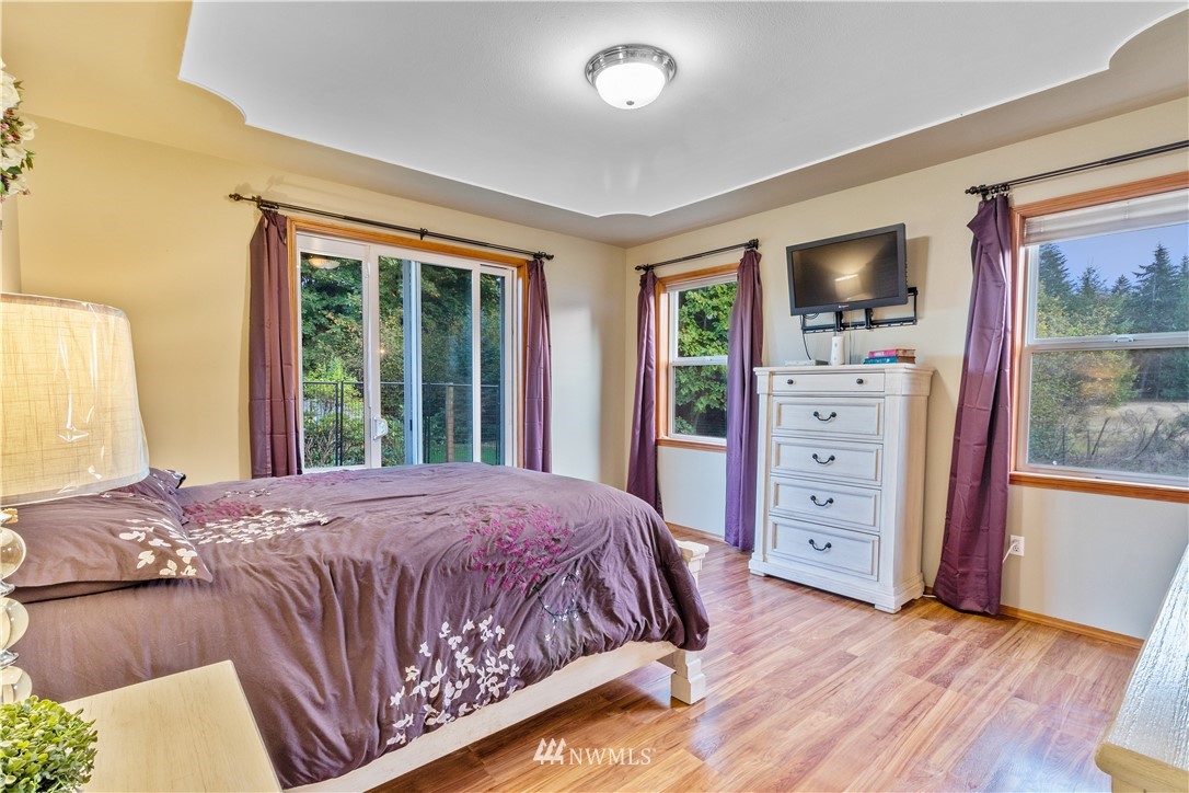 8732 Littlerock Road Southwest Olympia, WA 98512 - Photo 17 of 30 Gallery Image 17