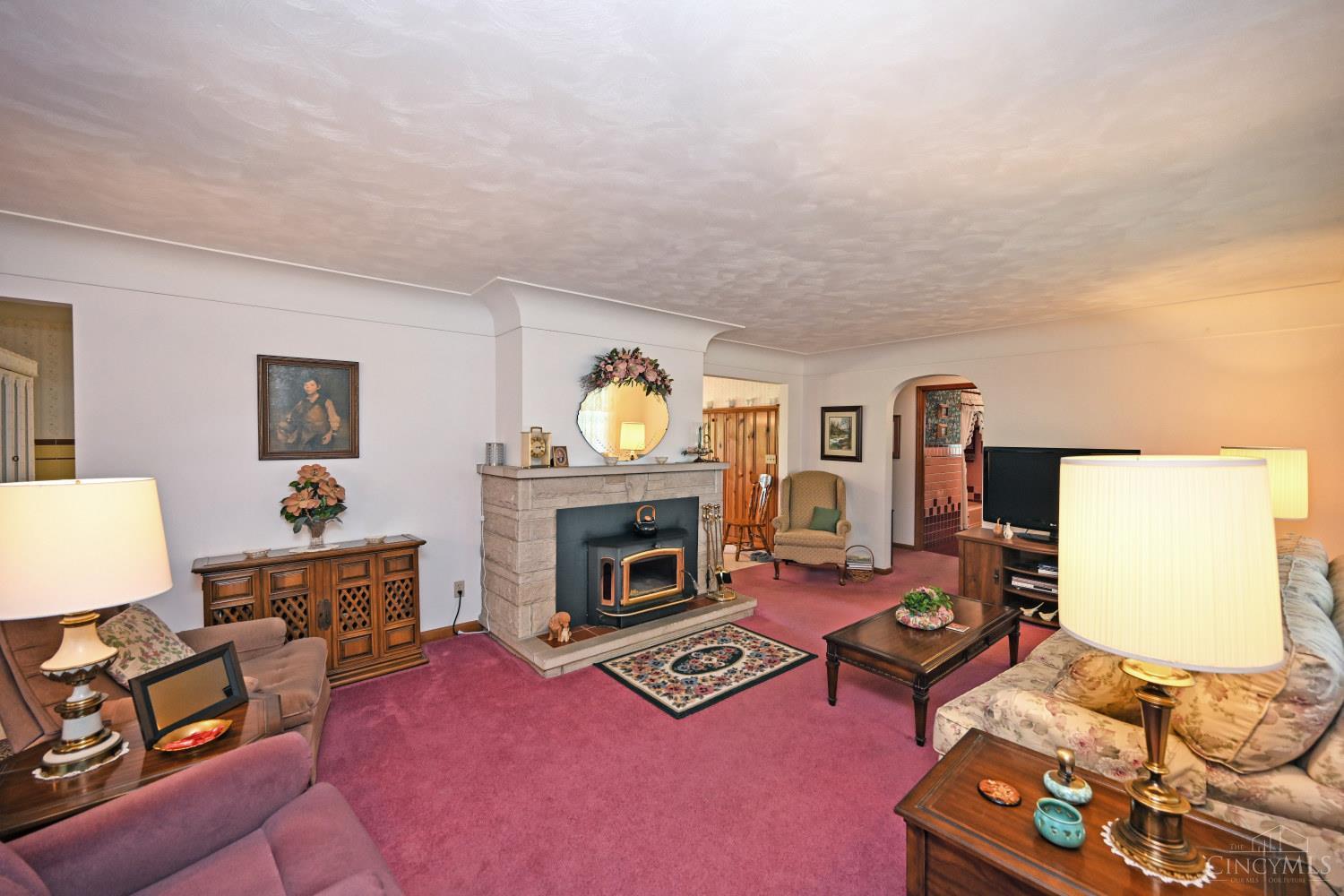 3731 Poole Road Cincinnati, OH 45251 - Photo 11 of 51 Gallery Image 11