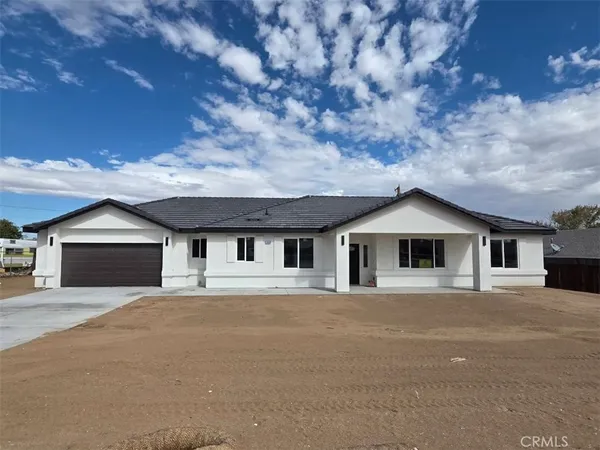 $3,500 | 13968 Juniper Street, Hesperia, CA 92345