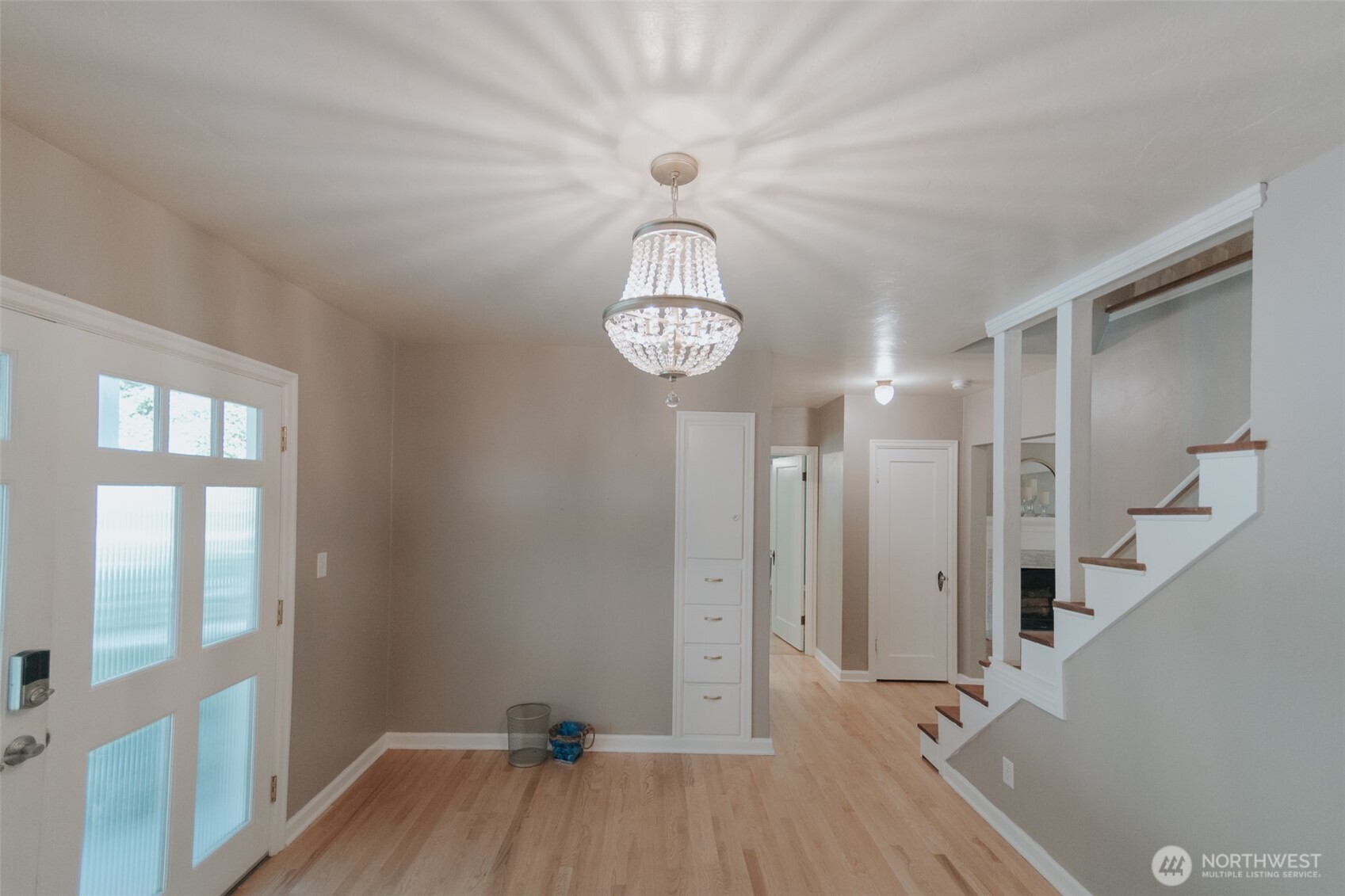 1325 Southwest 120th Street Burien, WA 98146 - Photo 4 of 40