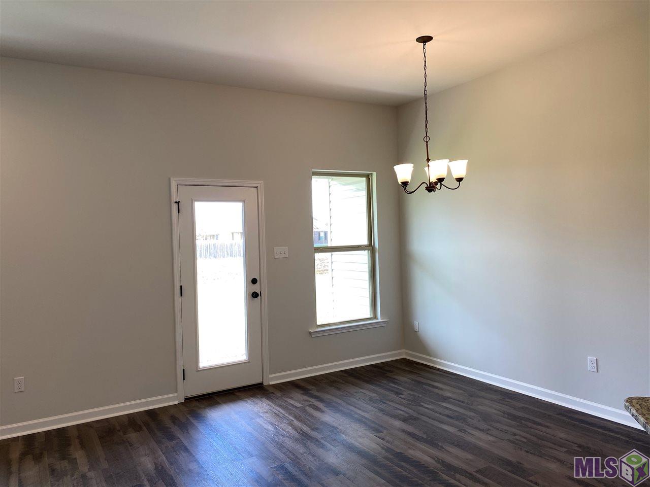 115 Shadow Pointe Road Thibodaux, LA 70301 - Photo 4 of 10 Gallery Image 4