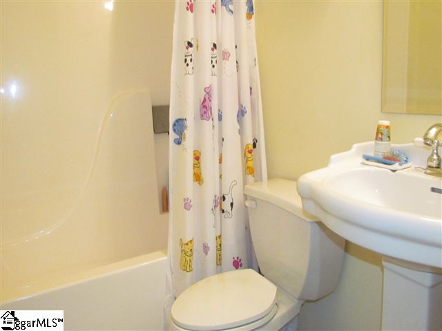 303 Griffin Road Belton, SC 29627 - Photo 14 of 21