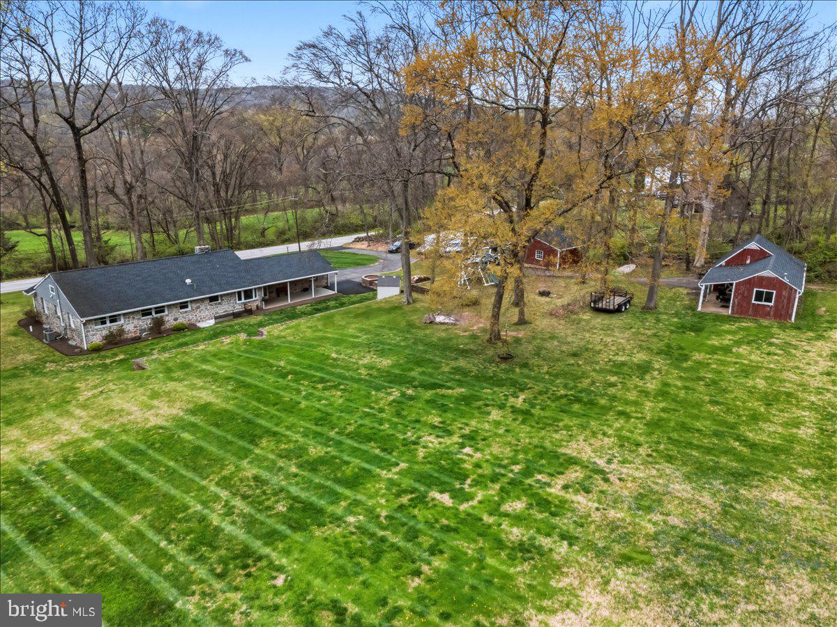41 Porters Mill Road Pottstown, PA 19465 - Photo 15 of 37 Large open back yard