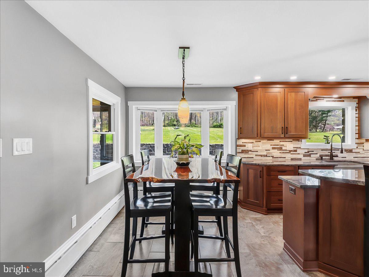 41 Porters Mill Road Pottstown, PA 19465 - Photo 5 of 37 Ceramic tile flooring