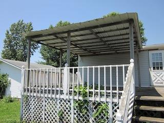 5051 Hyde Road Springfield, TN 37172 - Photo 15 of 18 back deck
