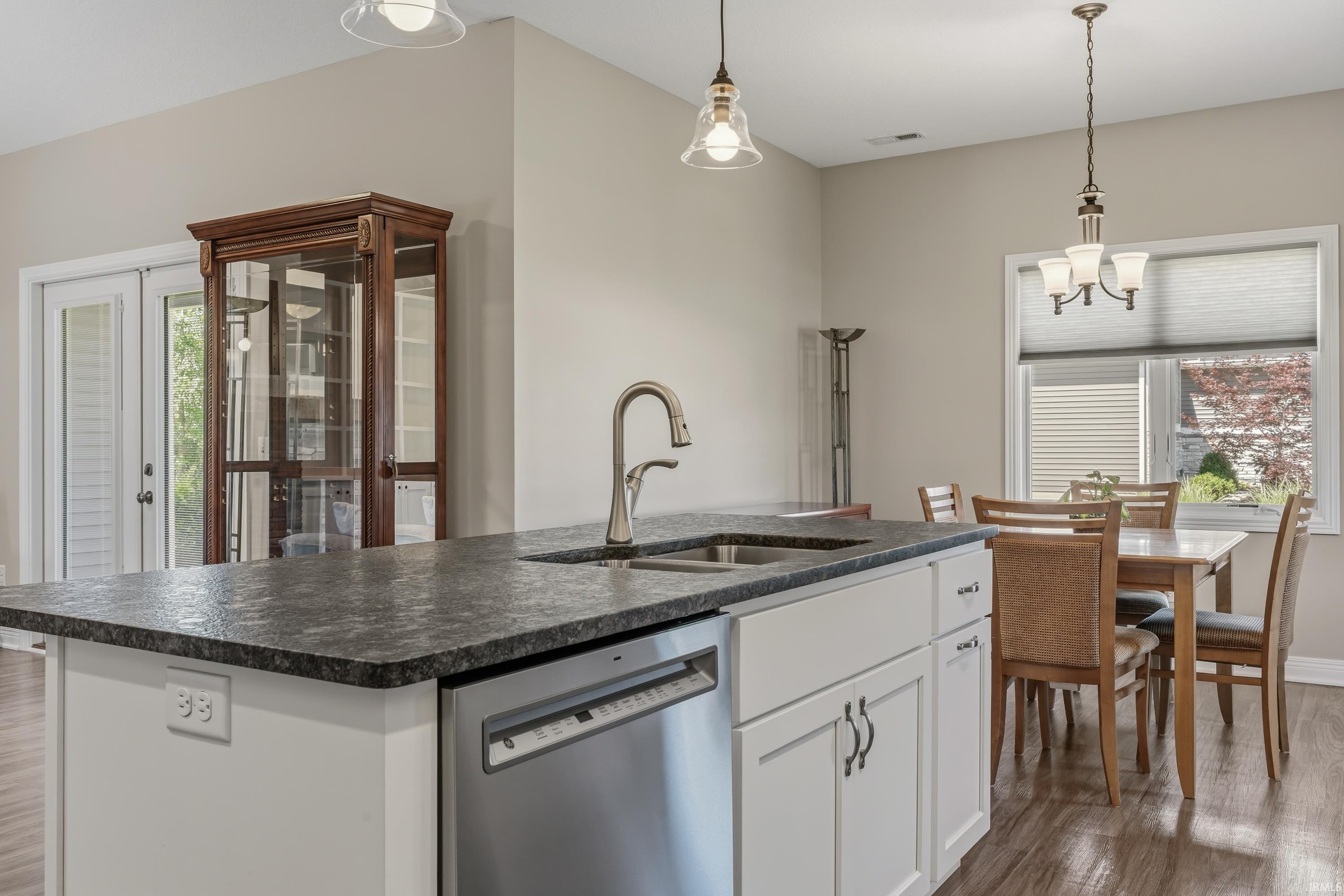 9807 Oak Trail Road Fort Wayne, IN 46825 - Photo 17 of 37