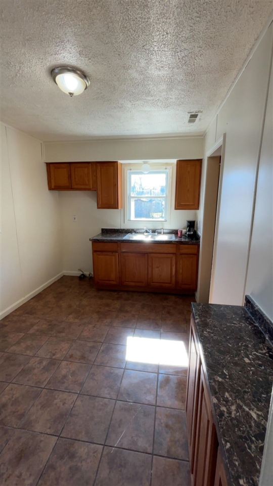 26327 Lehigh Street Inkster, MI 48141 - Photo 4 of 14