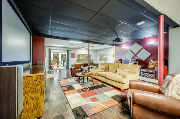 $1,200,000 | 20505 Genessee Cove, Lago Vista, TX 78645