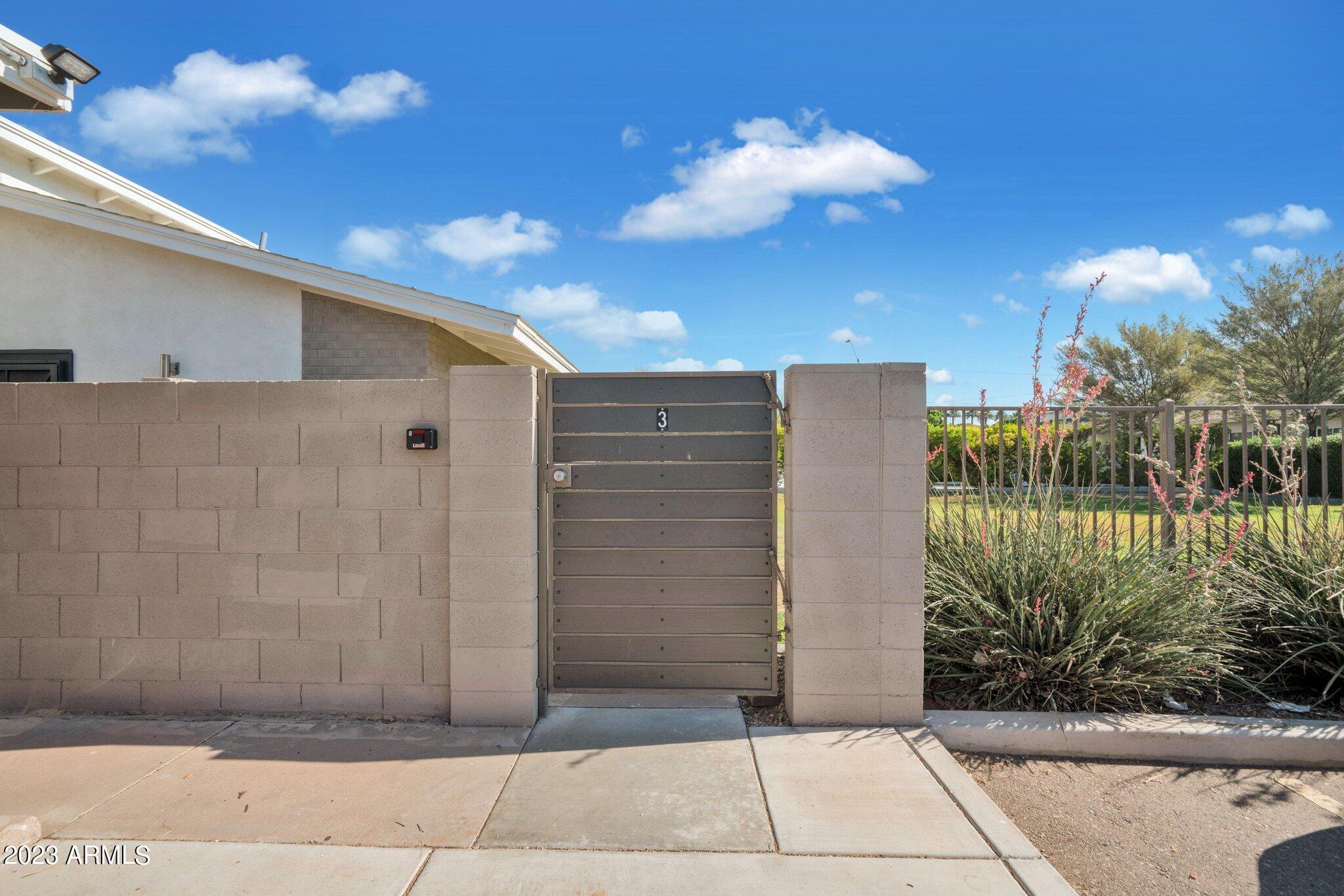 925 West McDowell Road, Unit 105 Phoenix, AZ 85007 - Photo 24 of 24 3-web-or-mls-DSC04466