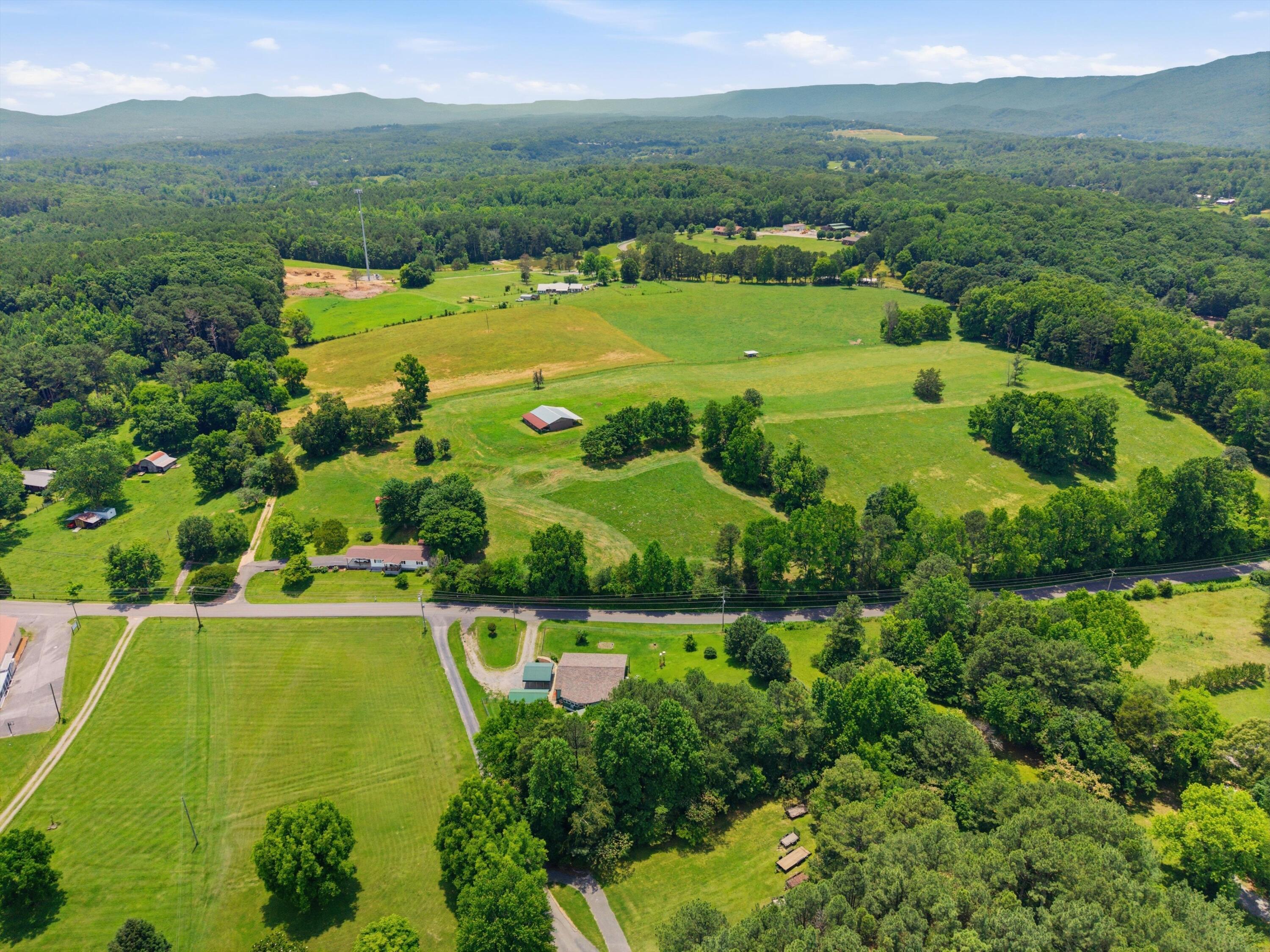2588 Garretts Chapel Road Chickamauga, GA 30707 - Photo 41 of 43 41-2588GarrettsChapelRd-36