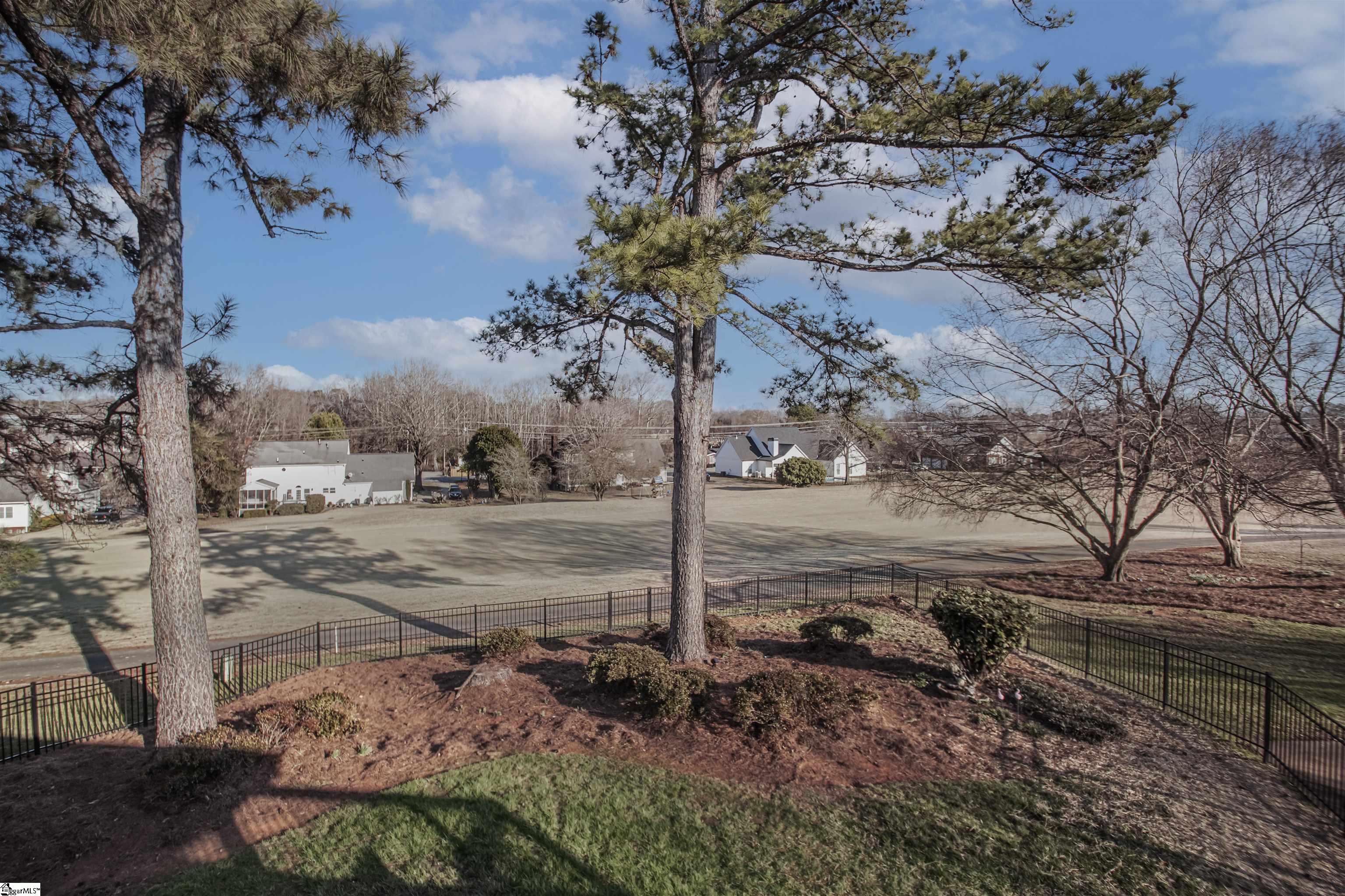 204 Muirfield Drive Easley, SC 29642 - Photo 8 of 41