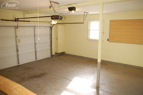 4087 Beecher Road Flint, MI 48532 - Photo 17 of 17 20348653-16.JPG