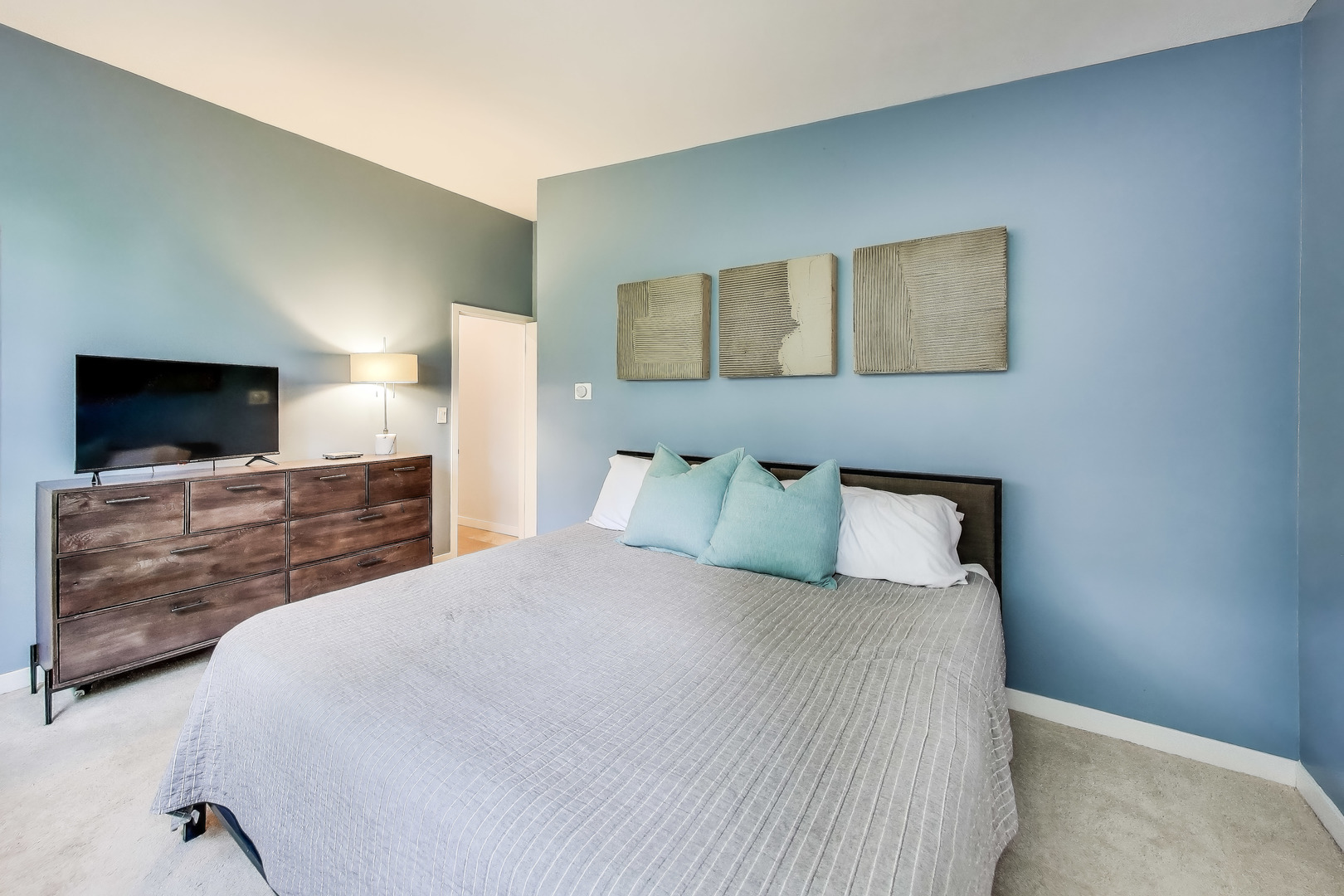 239 Beverly Road Barrington, IL 60010 - Photo 19 of 35