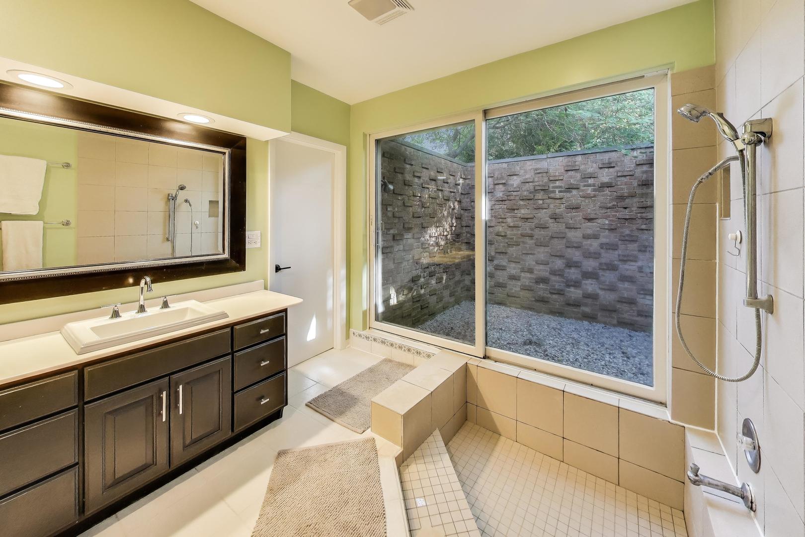 239 Beverly Road Barrington, IL 60010 - Photo 21 of 35