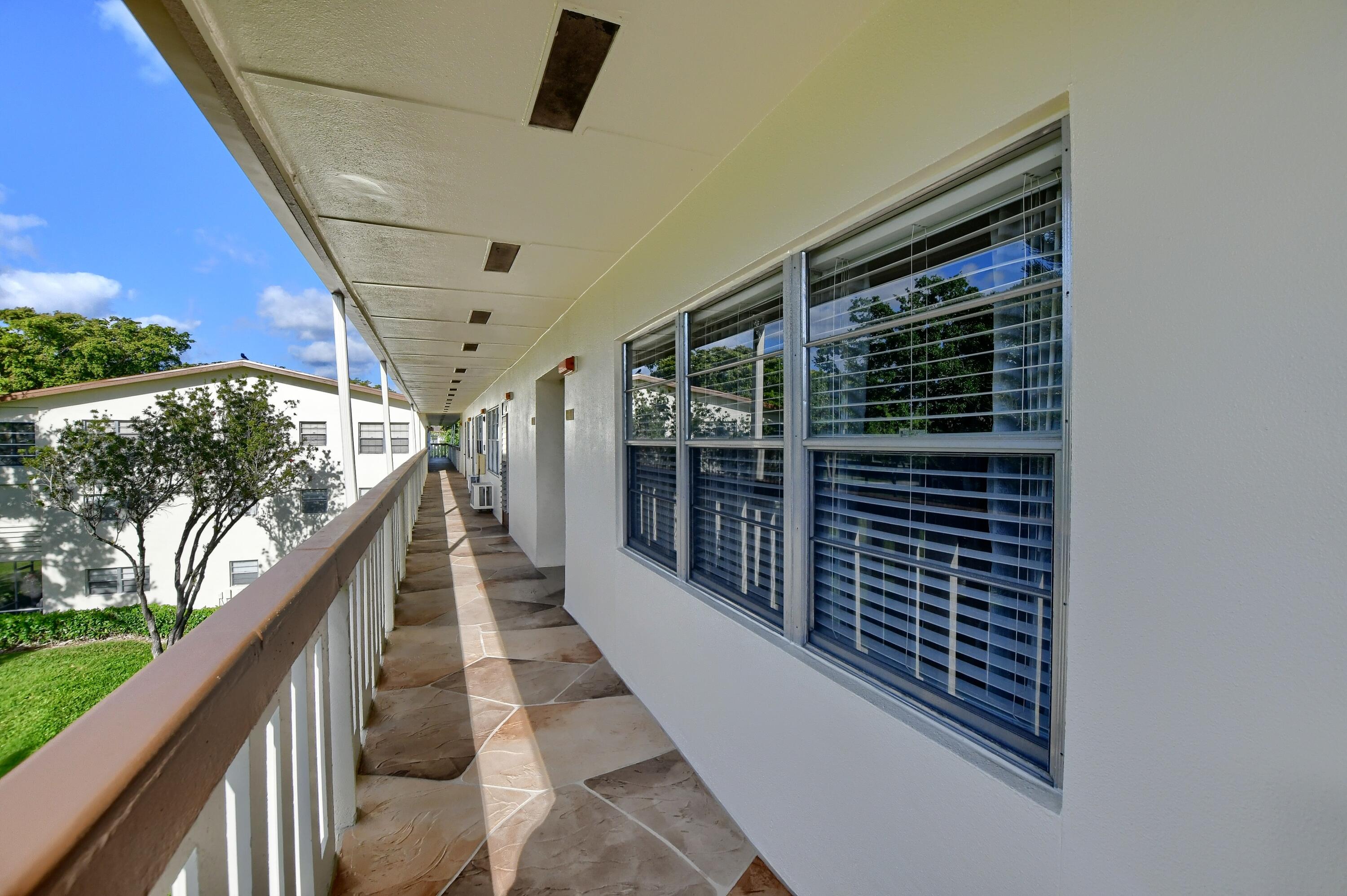 161 Mansfield D Boca Raton, FL 33434 - Photo 20 of 59 02_ebf_2520-hdr(5)