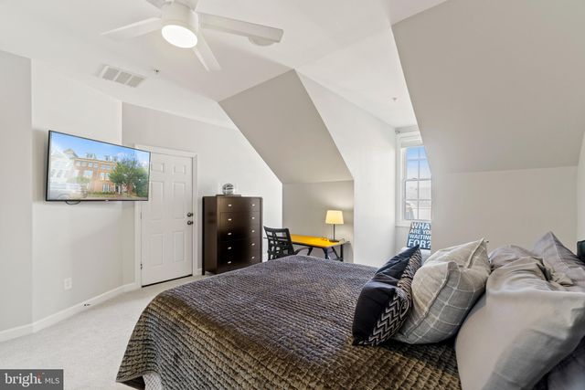 $800,000 | 5234 Harold Secord Street, Alexandria, VA 22304