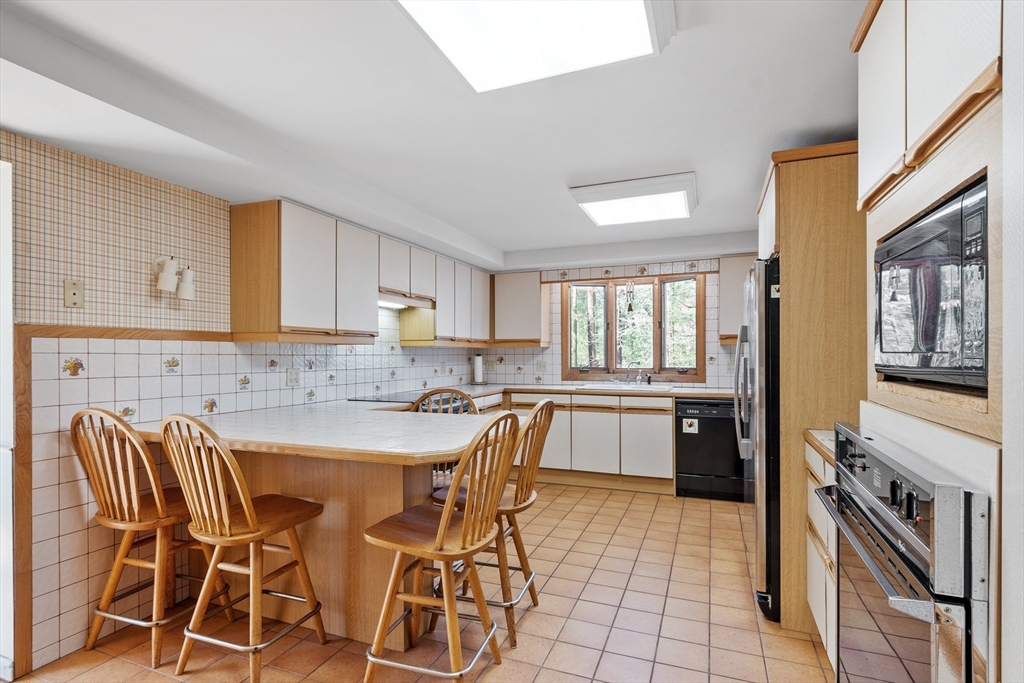 10 Mt Vernon Road Boxford, MA 01921 - Photo 10 of 28