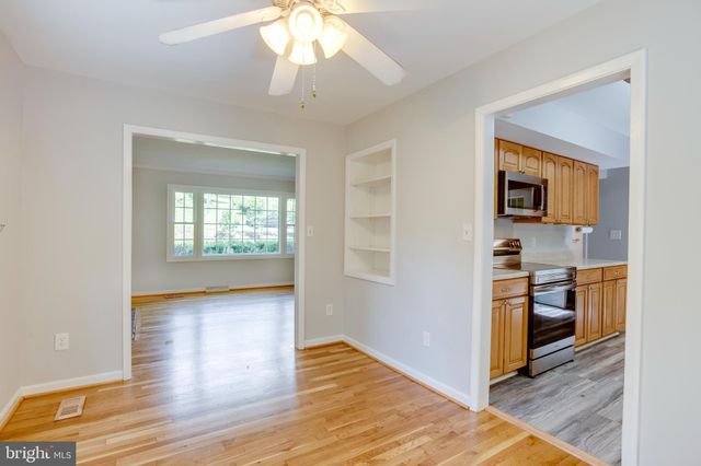 $590,000 | 2655 Collins Court, Haymarket, VA 20169