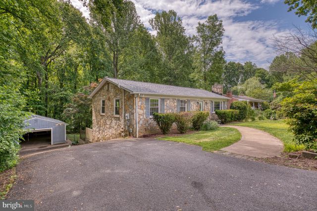 $590,000 | 2655 Collins Court, Haymarket, VA 20169