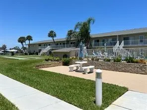 $1,800 | 335 N Causeway, Unit F01, New Smyrna Beach, FL 32169