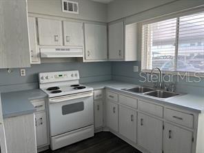 335 N Causeway, Unit F01 New Smyrna Beach, FL 32169 - Photo 4 of 23