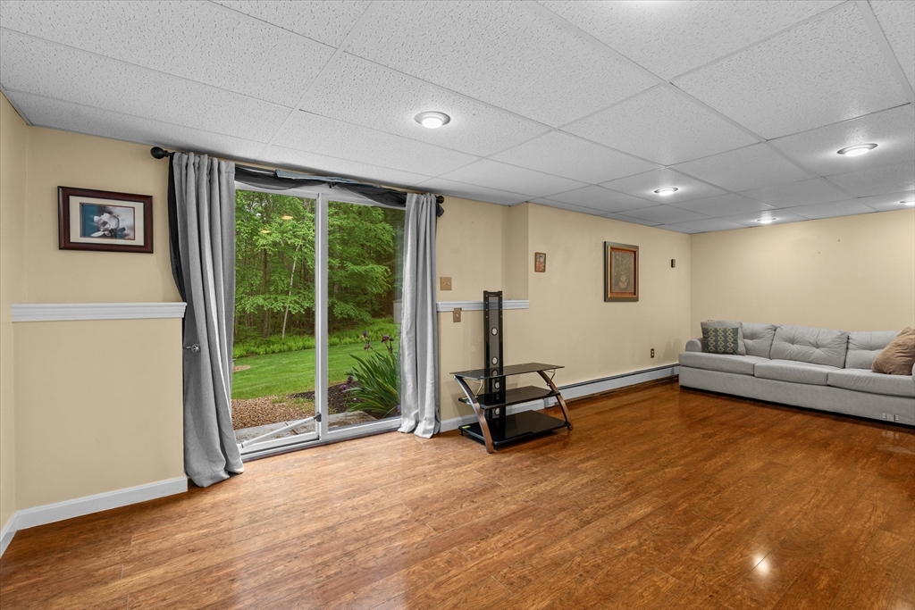 96 Paxton Road Holden, MA 01520 - Photo 28 of 41 Gallery Image 28