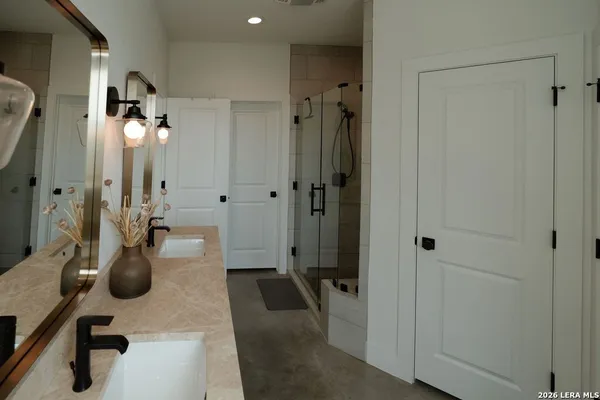 $642,500 | 103 Cascada, Spring Branch, TX 78070