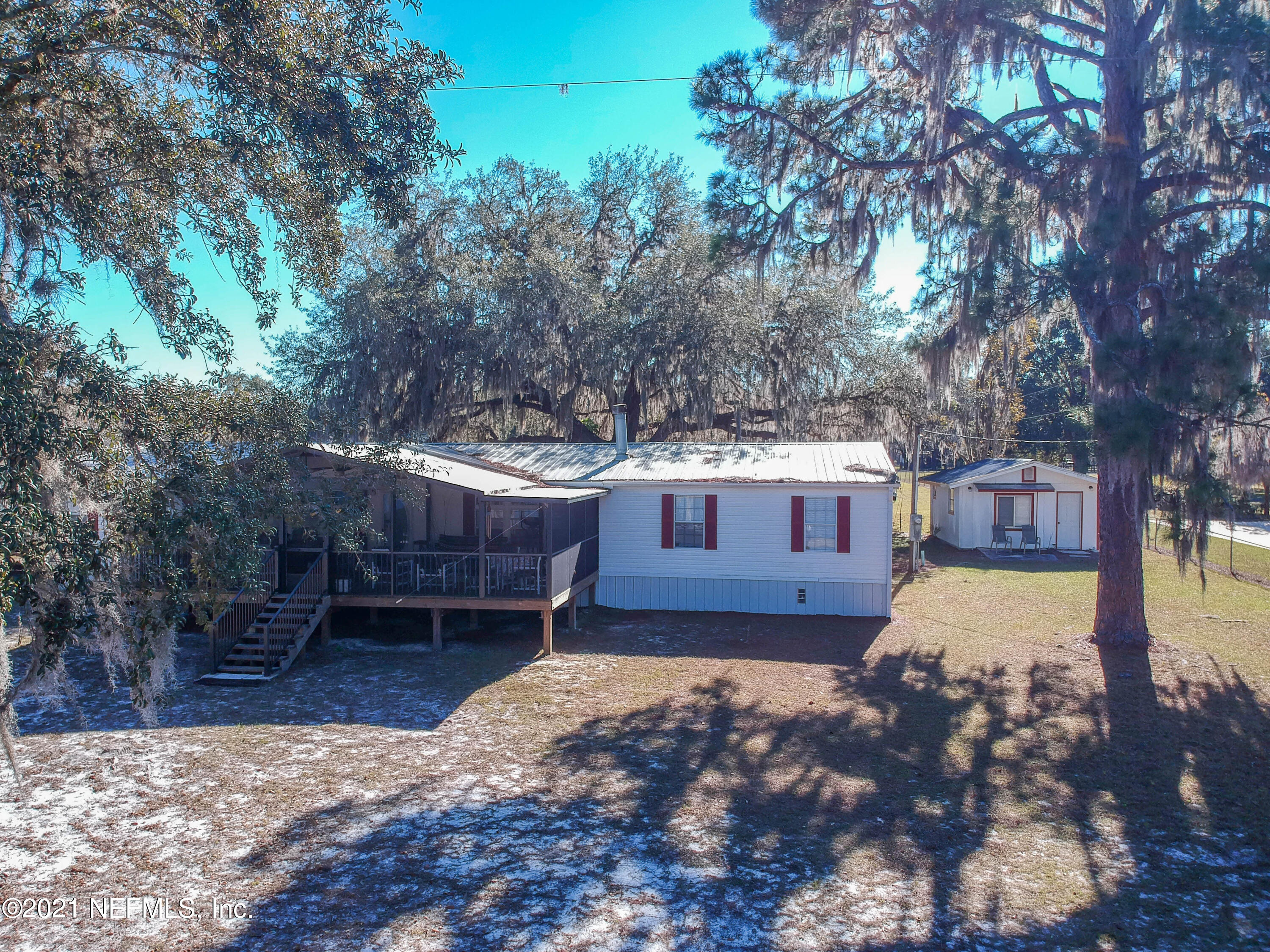 260 Old Woods Road Interlachen, FL 32148 - Photo 12 of 75 1
