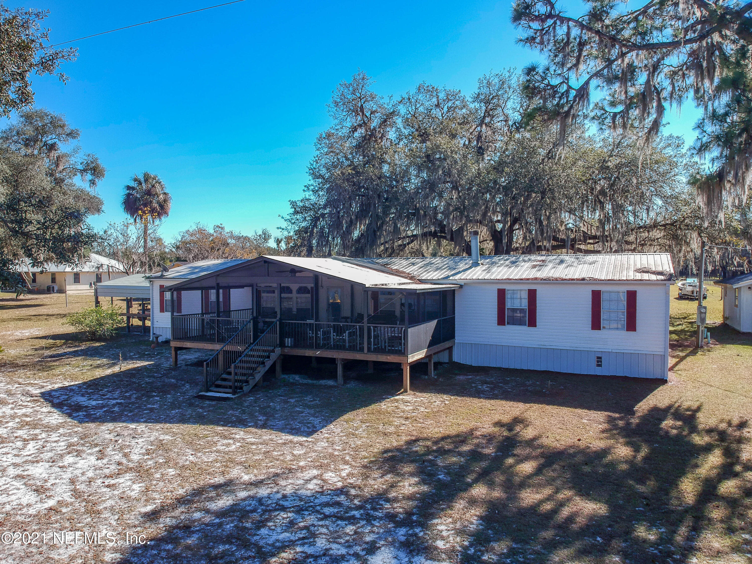 260 Old Woods Road Interlachen, FL 32148 - Photo 2 of 75 260 Old Woods Rd, Interlachen, FL