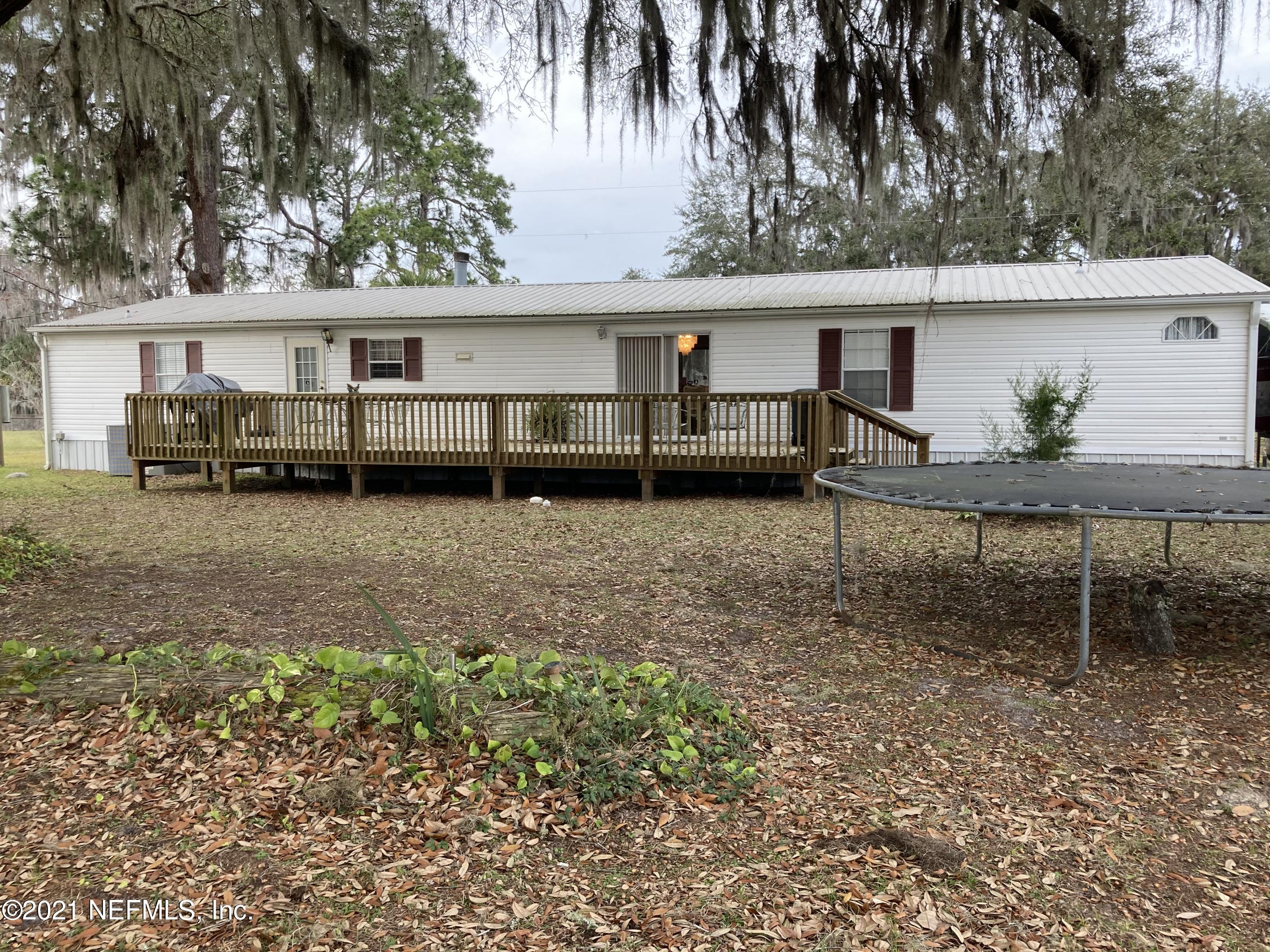 260 Old Woods Road Interlachen, FL 32148 - Photo 4 of 75 260 Old Woods Rd, Interlachen, FL