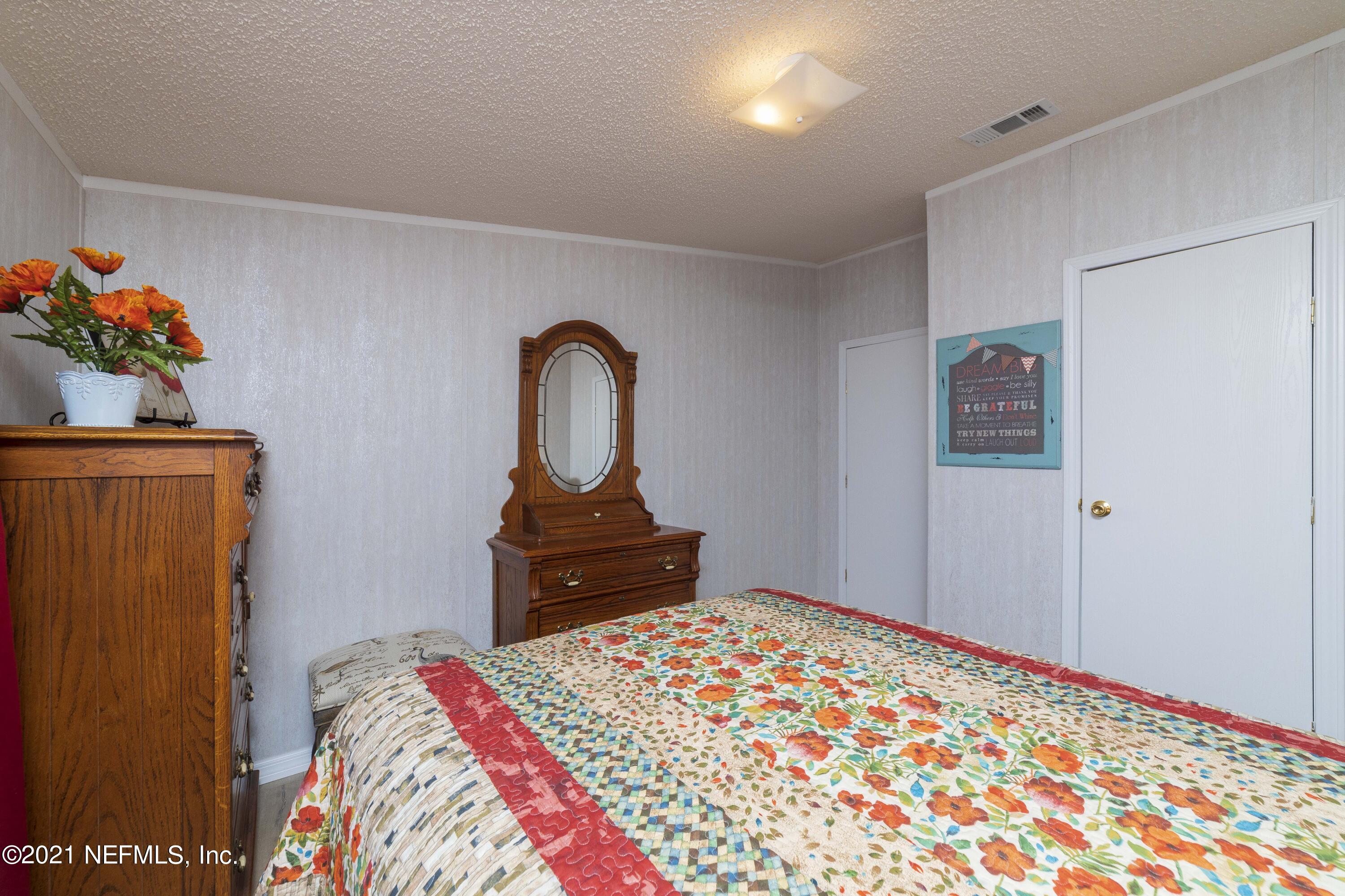 260 Old Woods Road Interlachen, FL 32148 - Photo 45 of 75 35