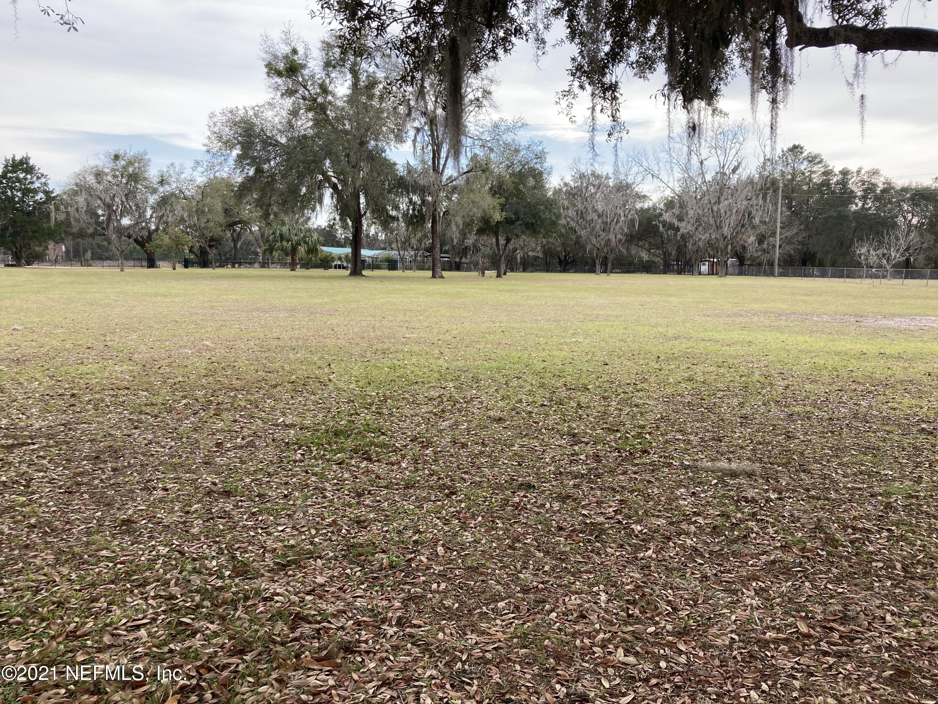 260 Old Woods Road Interlachen, FL 32148 - Photo 8 of 75 260 Old Woods Rd, Interlachen, FL